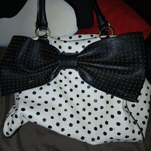 Black and white large Betsy Johnson tote